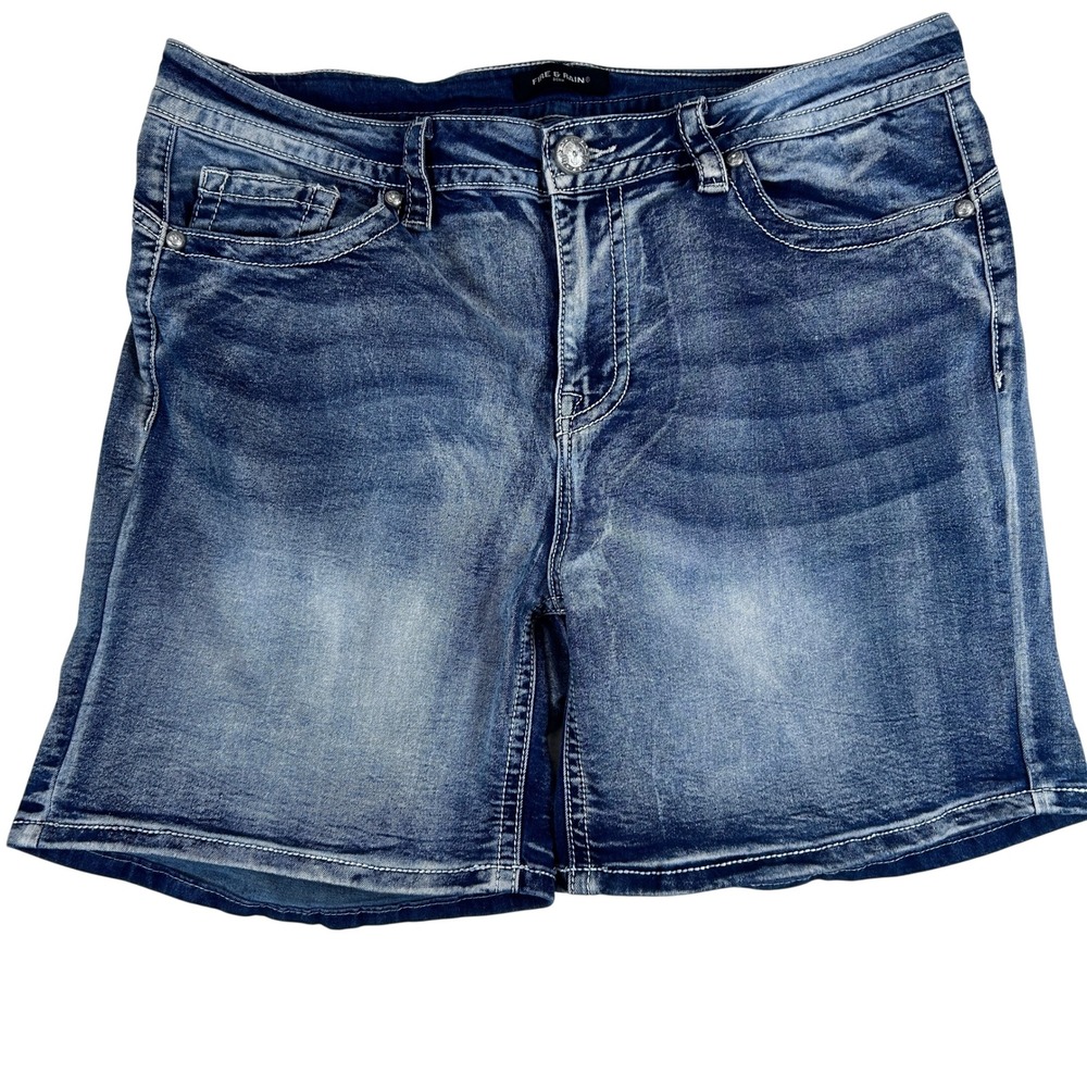 Fire & Rain Butterfly Embroidered Denim Shorts Blue Medium Wash Size 18 Plus